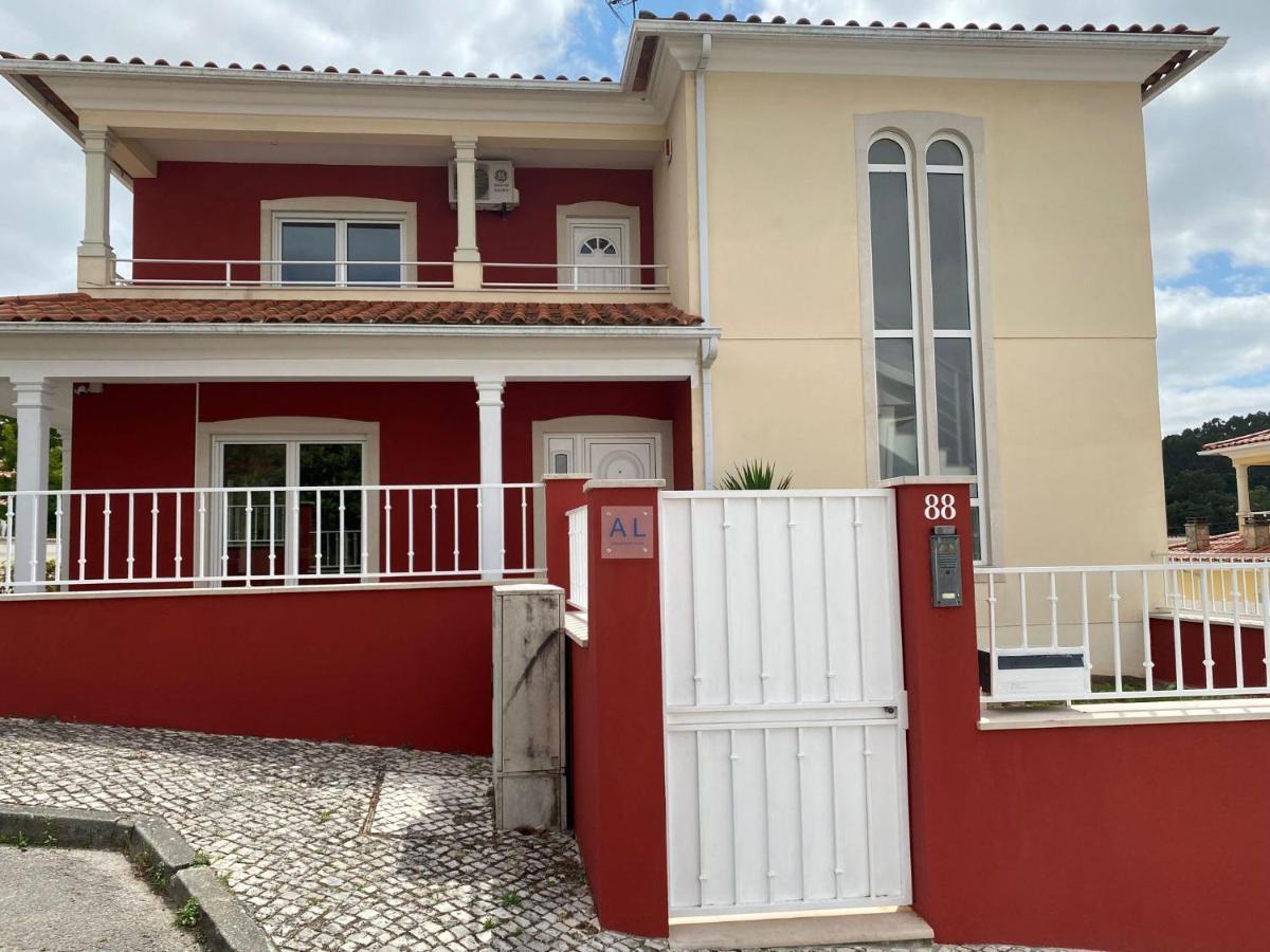 Amazing Scorpion'S House Leiria Apartment Exterior photo